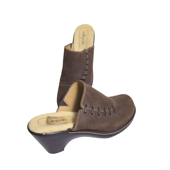 Softspots Brown Suede Leather Slip on Heeled Mule Clog  sz 10W - Picture 1 of 5